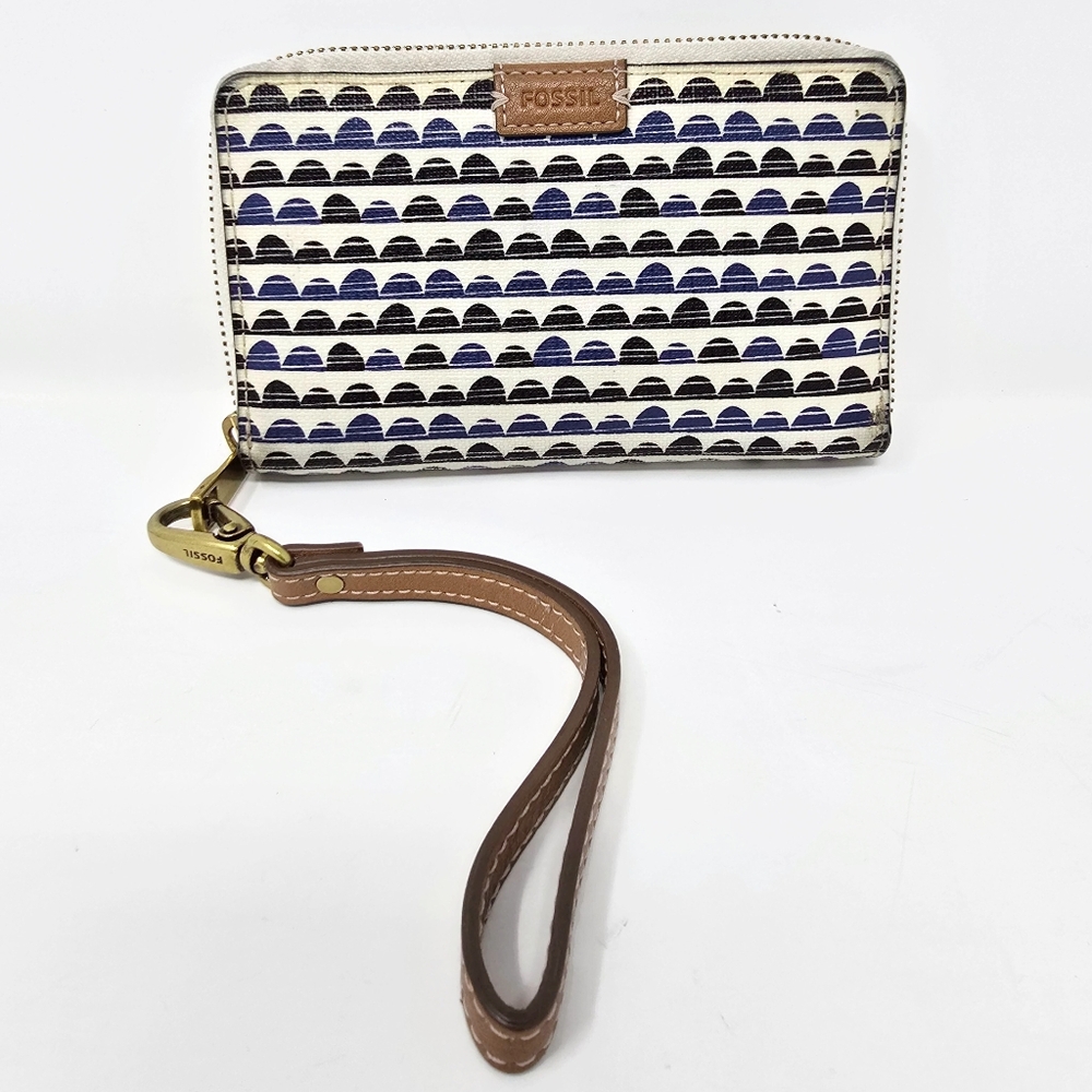 Fossil Emma RFID Medium Zip Around Wallet Wristlet Blue Print
